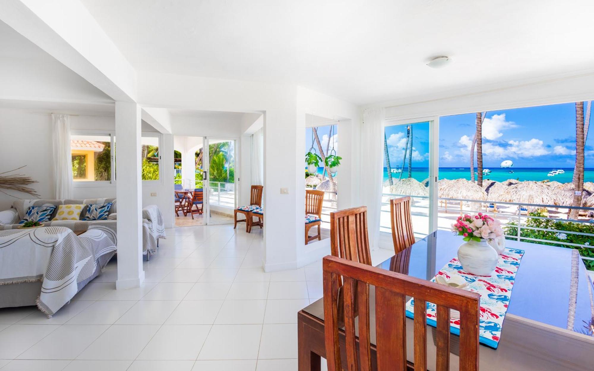 Prime Ocean View Punta Cana Apartments - 3-Bedroom Getaway With Private Terrace On Bavaro Beach Exterior photo